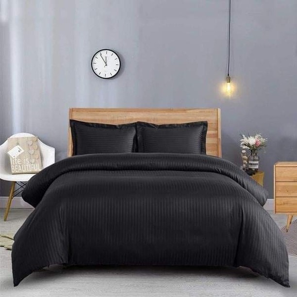 4 Pieces Strip Double Duvet Cover Set Black